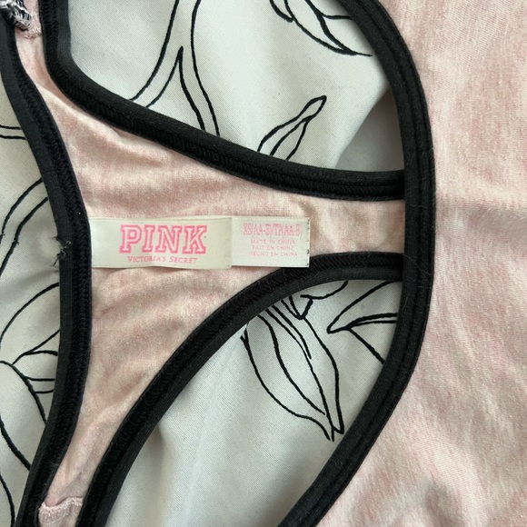 Pink Bra - Picture 4 of 4